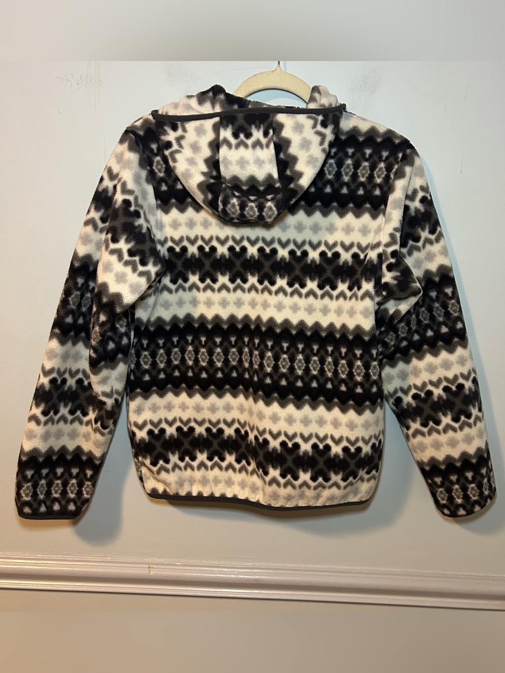 Patagonia Synchilla Cliff Forge Grey Geometric Print Hooded Fleece Jacket Size M - Picture 4 of 9
